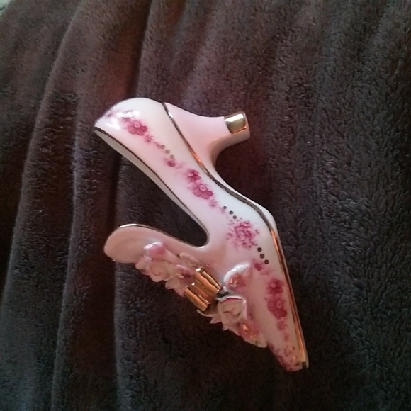 China shoe - Picture 3 of 4